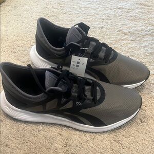 Reebok Gray and Black Shoes Floatride Fuel Run. NWT and Box. Mens.